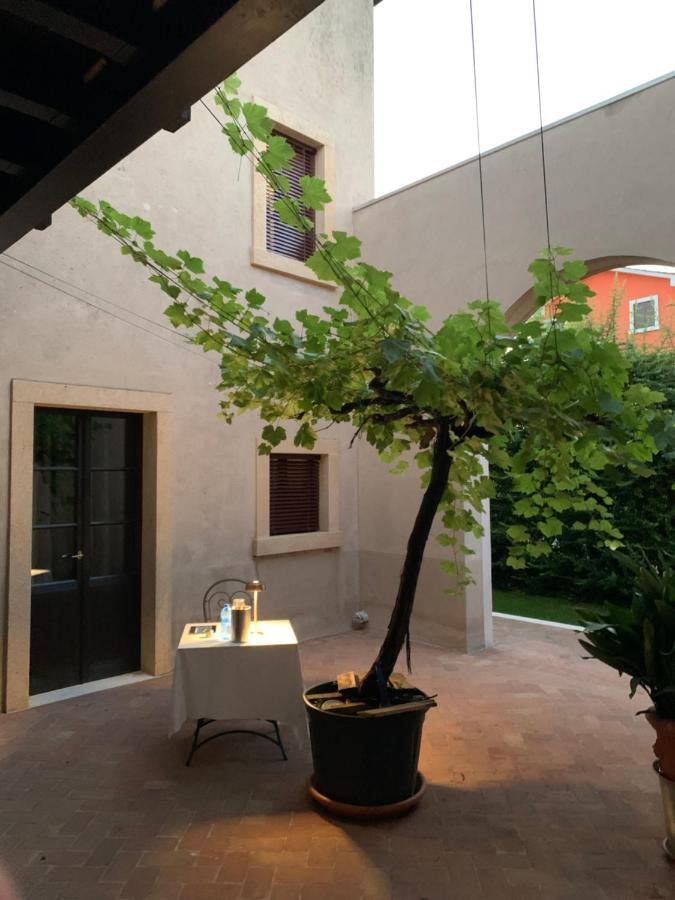 Ca'Bert Villa Dei Glicini Castelnuovo del Garda Ngoại thất bức ảnh
